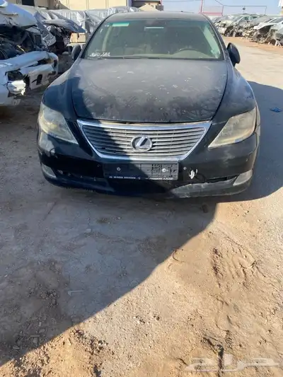 صالون لكزز موديل 2010 LS 460 قطع غيار تشليح فقط 0