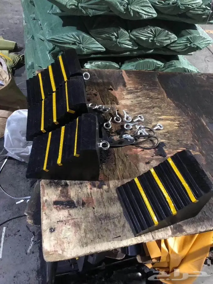 عيون قطط طاقة شمسية منتجات الامن و السلامة جملة قطاعي 42