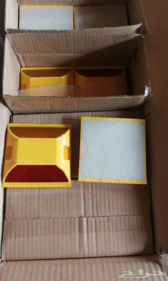 عيون قطط طاقة شمسية منتجات الامن و السلامة جملة قطاعي 65