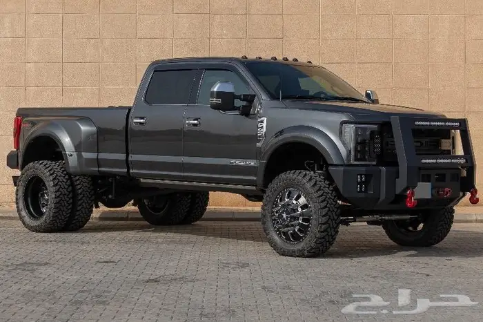 2017 Ford F-450 super duty platinum crew cab 4x4 2