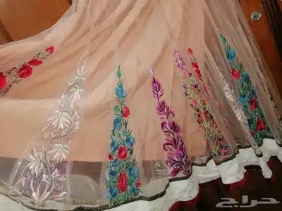 Abayas and dresses for sale at negotiable prices 13