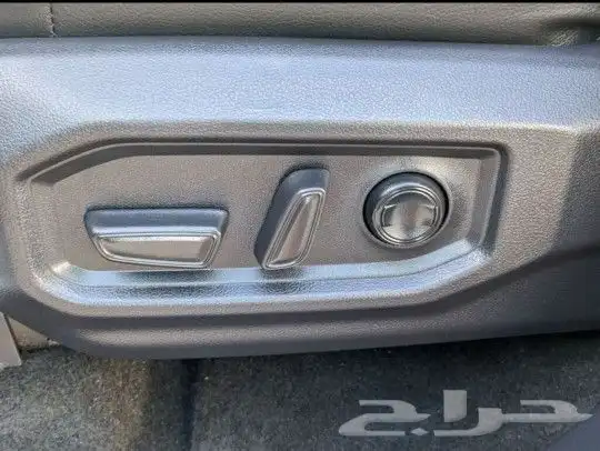 تويوتا تندرا ليميتيد Toyota Tundra Limited Truck موديل 2023 16