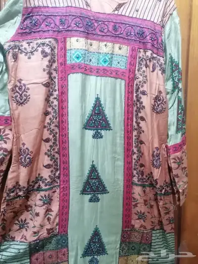 Abayas and dresses for sale at negotiable prices 22