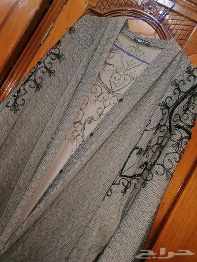 Abayas and dresses for sale at negotiable prices 1