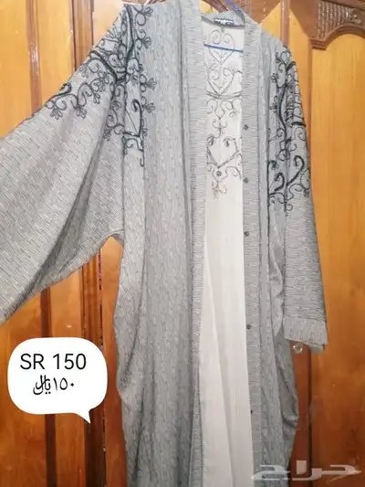 Abayas and dresses for sale at negotiable prices 0