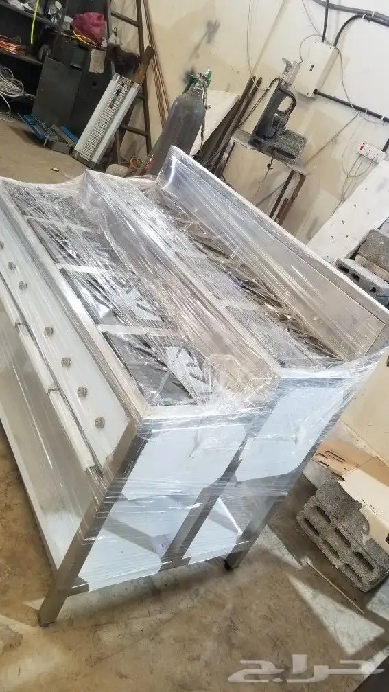 ثلاجات استيل طاولات افران دواليب مطاعم كافيهات ملاحم غرف 12