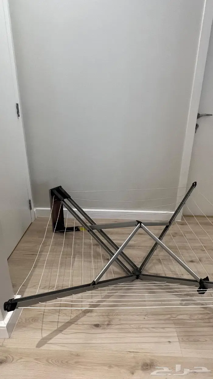 منشر ملابس وكراسي ايكيا وعربة عده 3