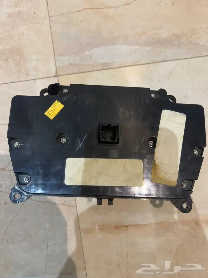 كنترول مكيف للكرايزلر والتشارجر 2018 1