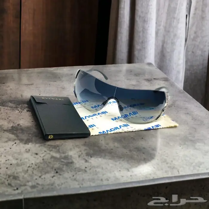 نظارات رائعه شمسيه ونظر بالعدسات رجالي ونسائي ماركات 14