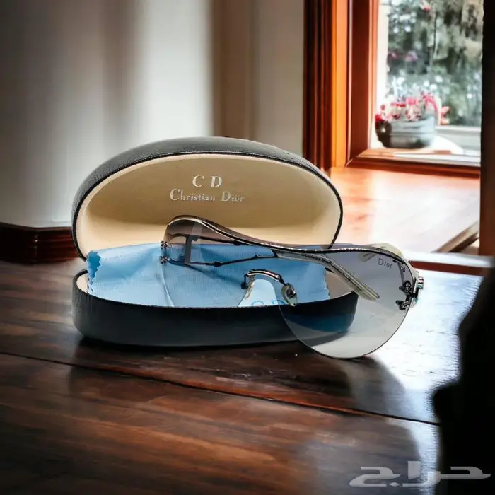 نظارات رائعه شمسيه ونظر بالعدسات رجالي ونسائي ماركات 23