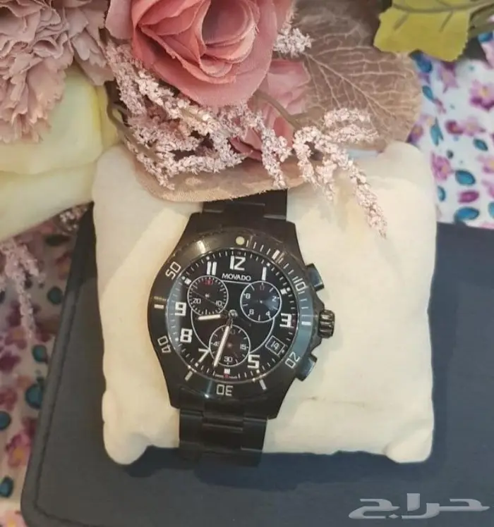 ساعة رجالية ماركة MOVADO للبيع 0