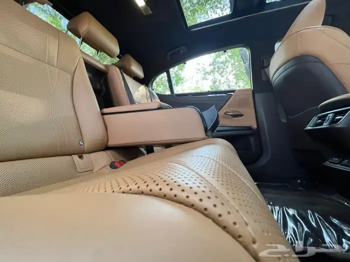 لكزس CC350 ES مخزن ممشى 49 كم فقط 2021 53