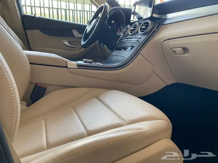 مرسيدس 300 GLC بطاقة جمركية تم البيع 18
