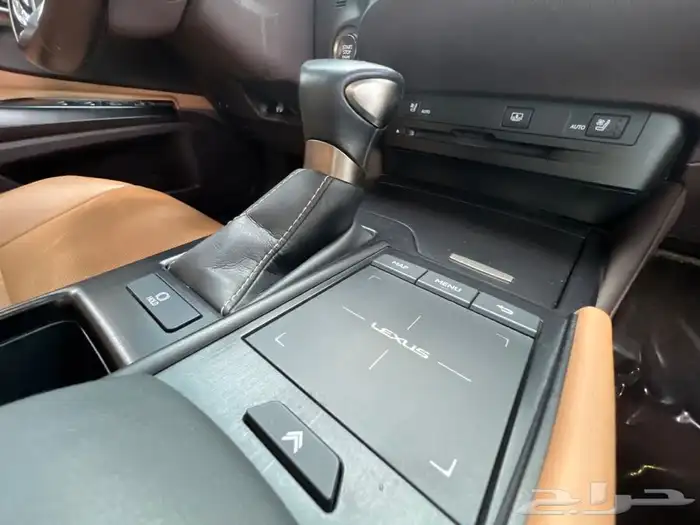 لكزس CC350 ES مخزن ممشى 49 كم فقط 2021 73