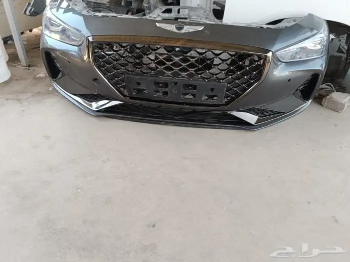 صدام وشمعات جنسس G70 0