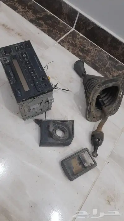 قطع هيلكس مديل 89 وعصاء قير هايلكس ومسجل وديكورات م 90 0