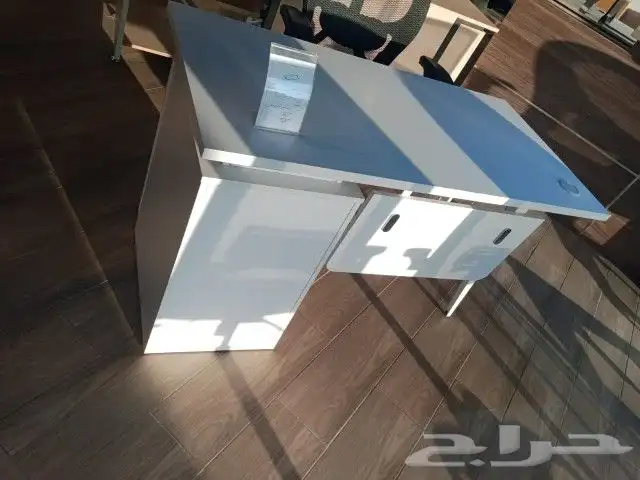 مكتب 6