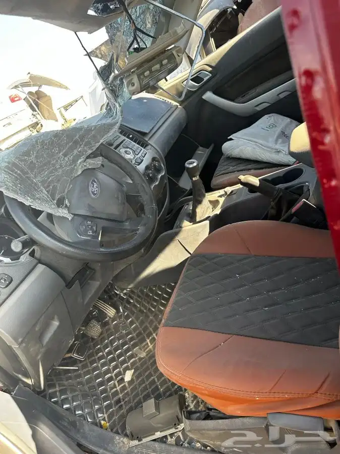 قطع غيار فورد رنجر 2015 14