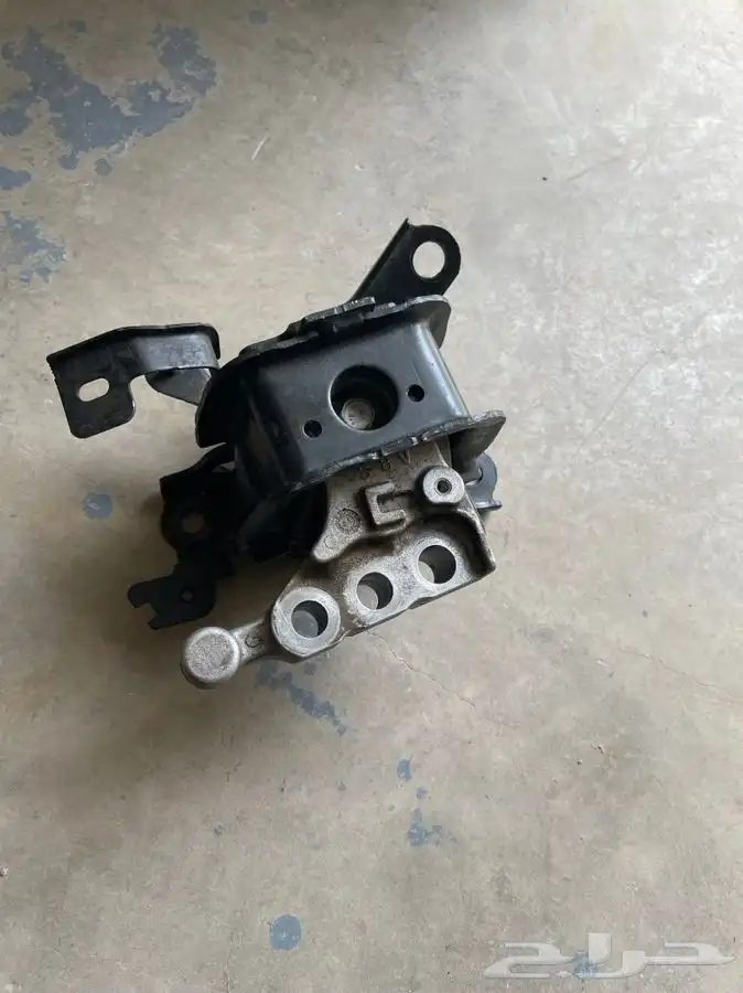 كرسي مكينه كامري 2018-2024 اصلي وكاله على الشرط 8