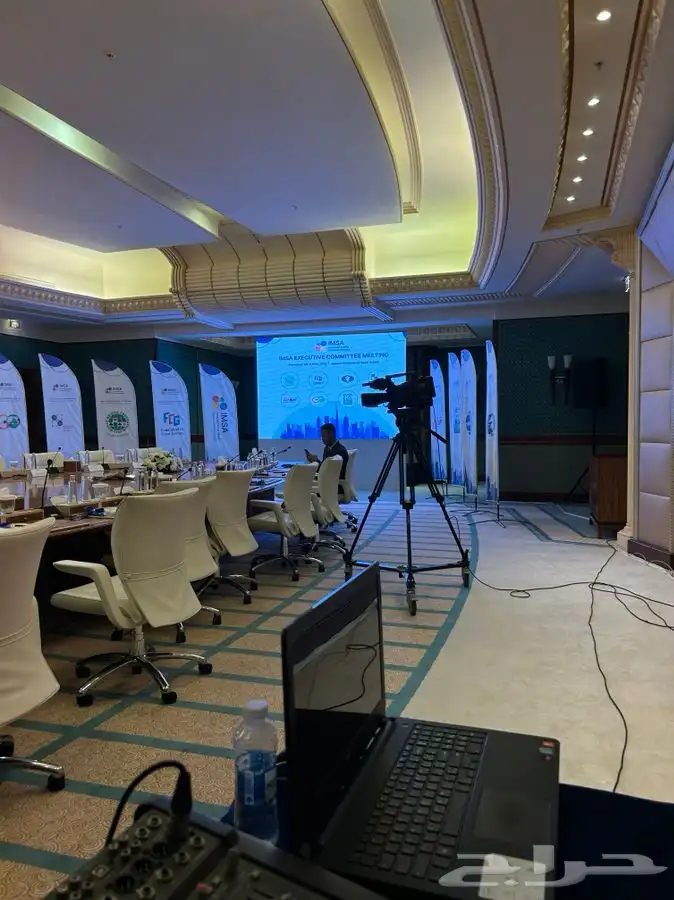 تنظيم وتجهيز المعارض والمؤتمرات فاعليات مناسبات حفلات 4