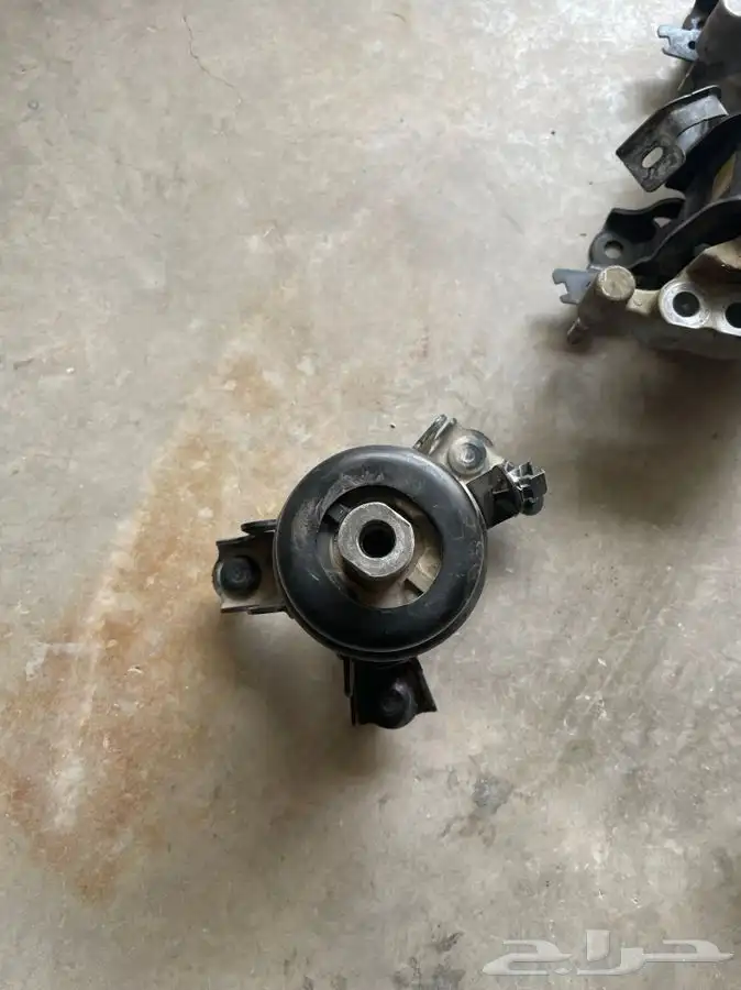 كرسي مكينه كامري 2018-2024 اصلي وكاله على الشرط 3