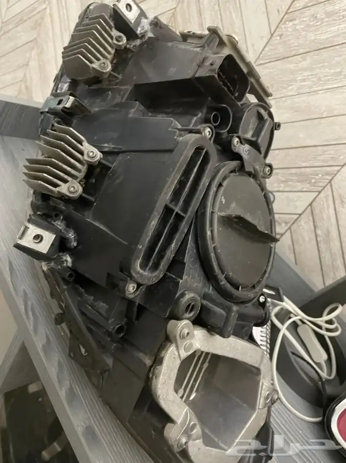 شمعة بي ام الفئه الخامسة f10 يسار 3