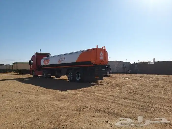 رش بويا توانك الصرف تركيب ستكر ارامكو على التوانك والمعدات 23