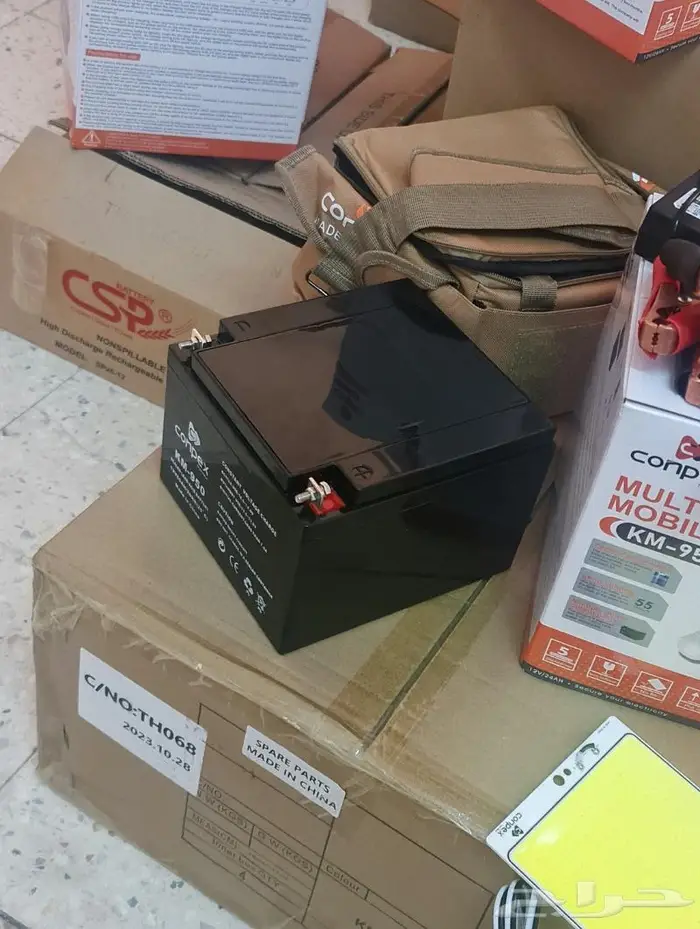 بطارية متنقلة - بطارية الرحلات 4