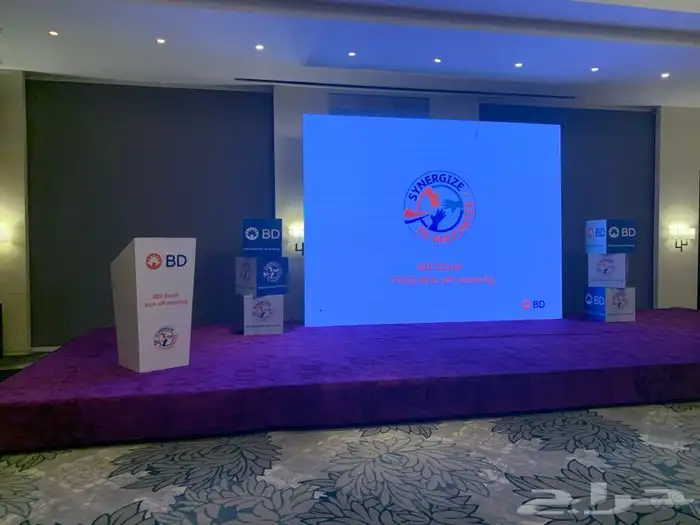 تنظيم وتجهيز المعارض والمؤتمرات فاعليات مناسبات حفلات 95