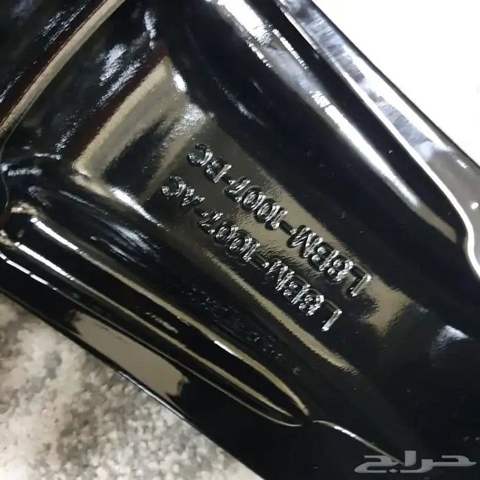 جنوط ديفندر الاكس إيطالي 2023 مقاس 22 5