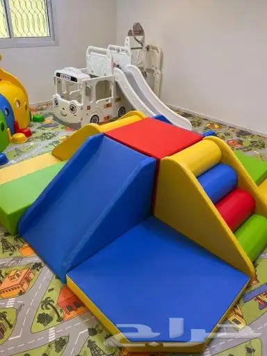 تاجير طاولة اطفال و الحضانة 16