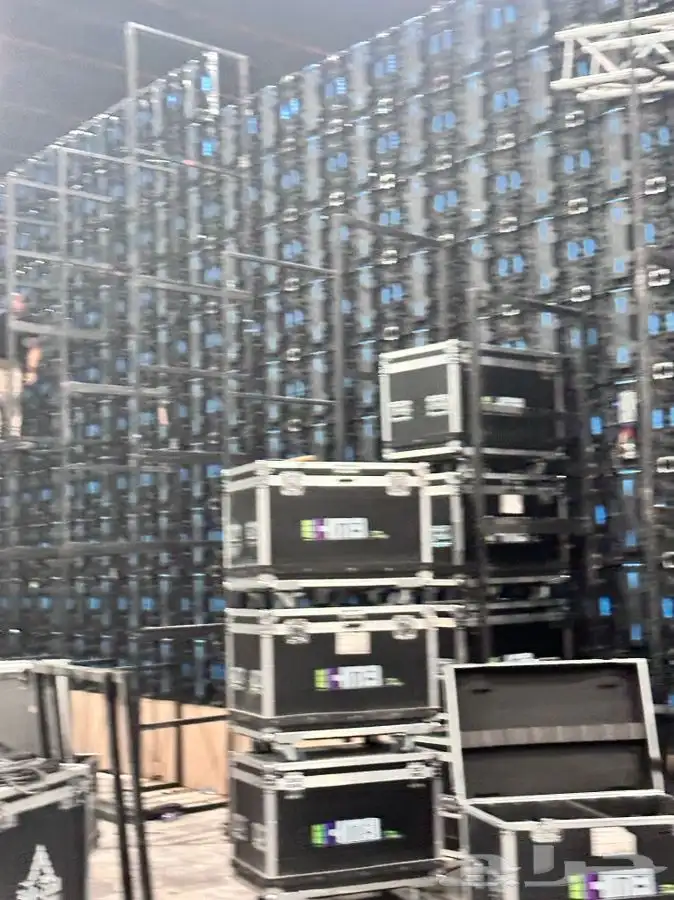 تاجير شاشات عملاقه 75