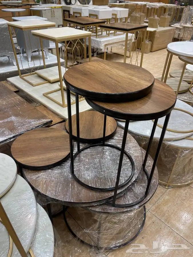 طاولات حديد (يوجد لدينا تابي   تمارا) 1