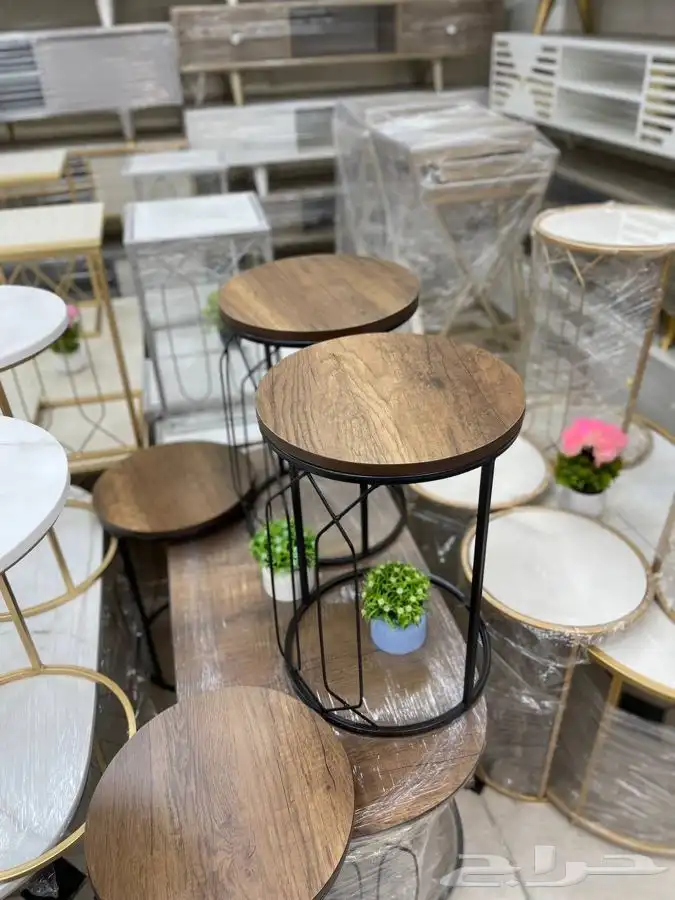 طاولات حديد (يوجد لدينا تابي   تمارا) 37