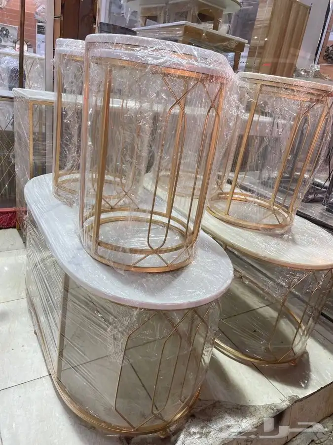 طاولات حديد (يوجد لدينا تابي   تمارا) 91