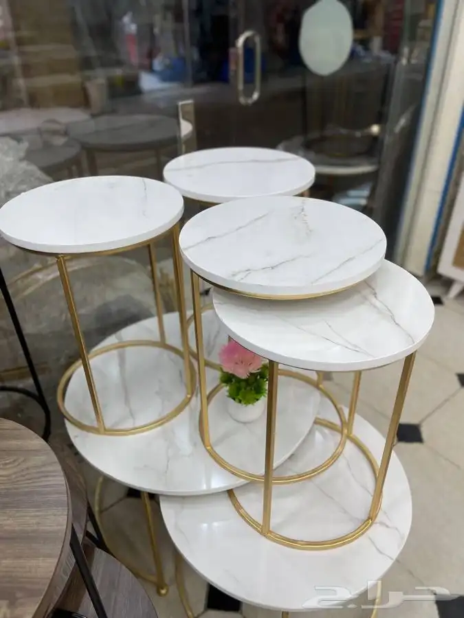 طاولات حديد (يوجد لدينا تابي   تمارا) 27