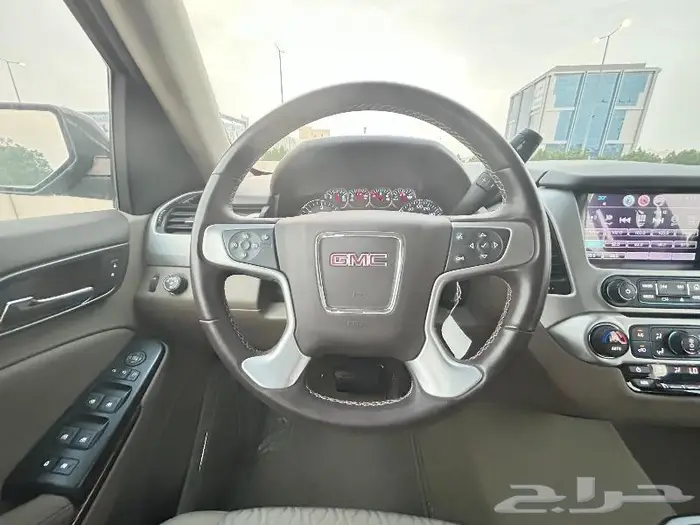 GMC Yukon SLE 2WD للبيع 2018 13