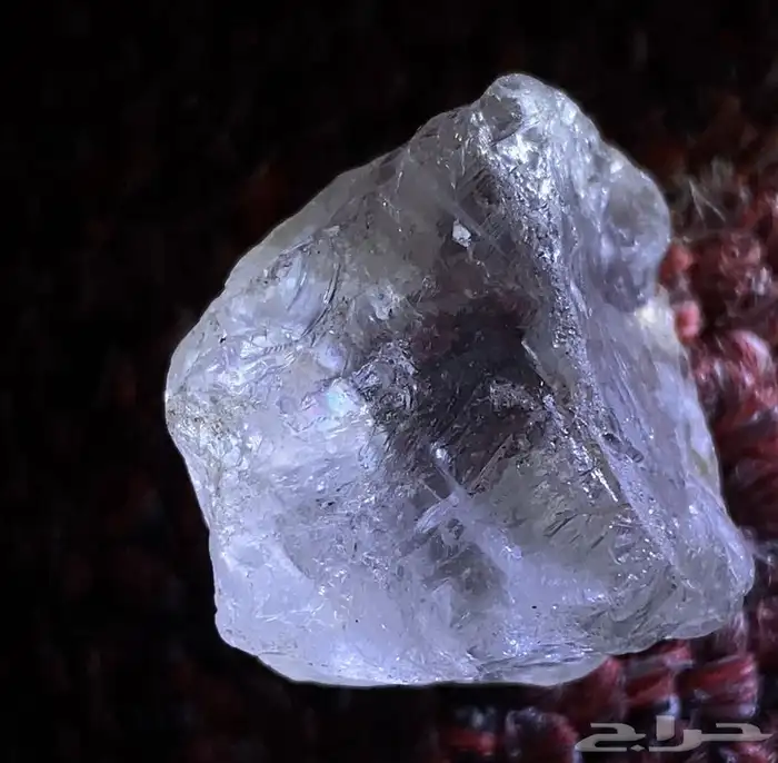 حجر كريم خام صلب غير قابل للخدش 0