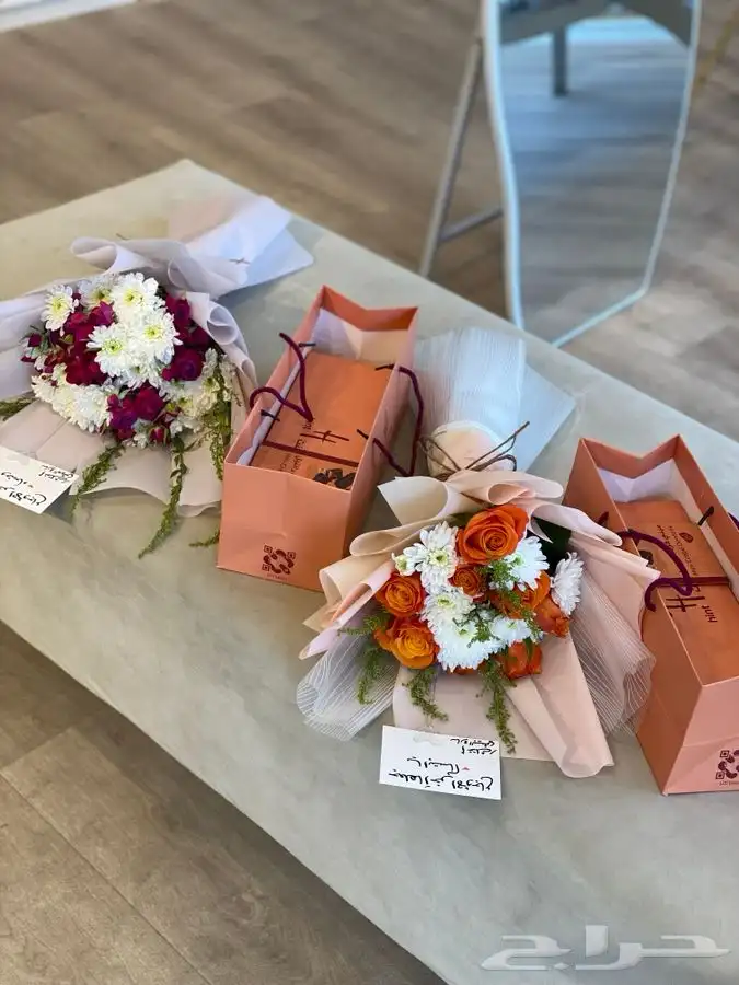 هدايا باقات ورد طبيعي و صناعي توصيل الرياض 8