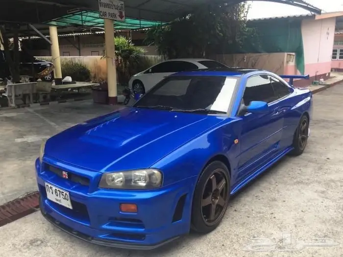 سكالاين GT-R 34 1