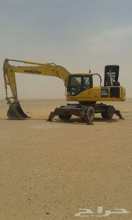 بكلينات و معدات ثقيله للايجار 3