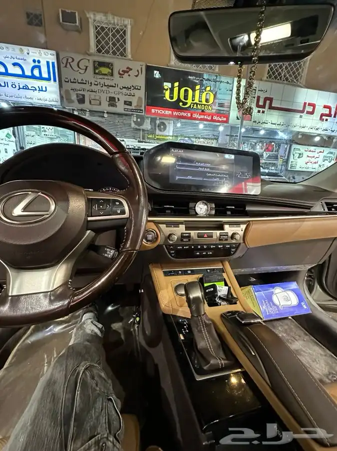 شاشه لكزس es350 نفس شكل الوكال 2019 2020 2018 2015 4