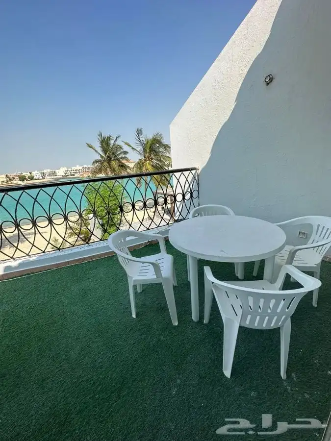سافر داخل جدة فيلا شاليه على البحر مباشرة مسبح خاص 15