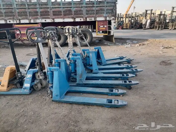 تاجير رافعات شوكية فوركلفت للايجار 9