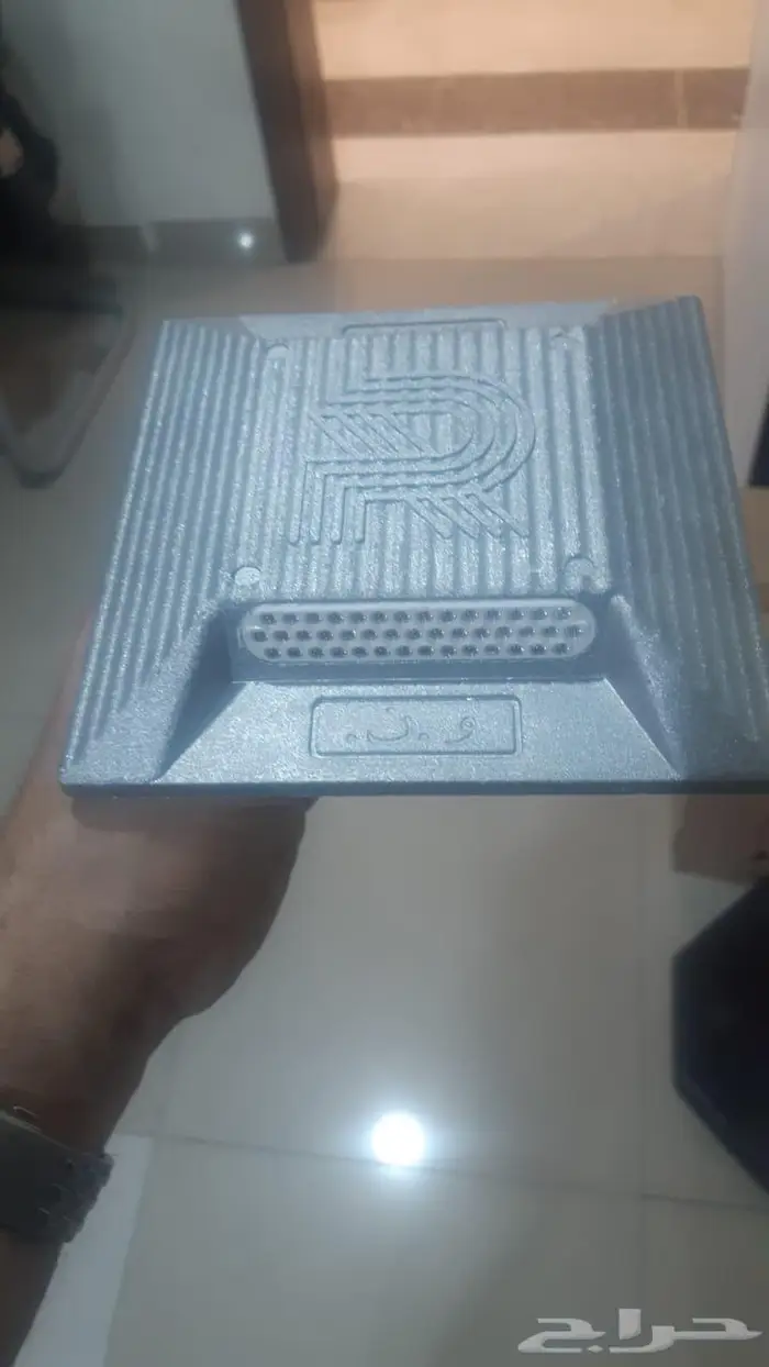 عيون قطط طاقة شمسية و منتجات الامن و السلامة جملة قطاعي 16