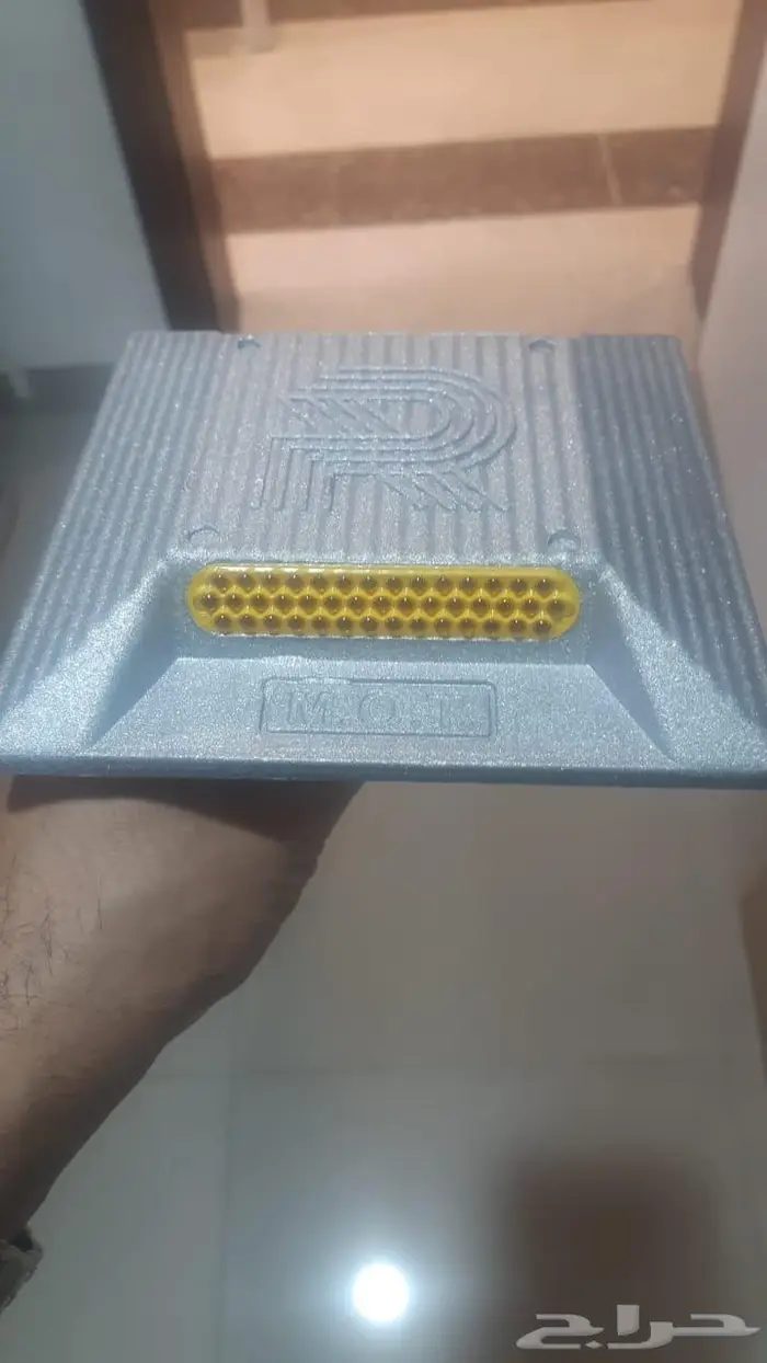 عيون قطط طاقة شمسية و منتجات الامن و السلامة جملة قطاعي 17