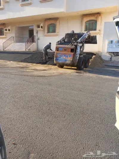 نعمل في أعمال الاسفلت الجديد والمقشوط سرعه وانجاز 9