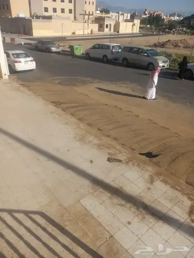 نعمل في أعمال الاسفلت الجديد والمقشوط سرعه وانجاز 2