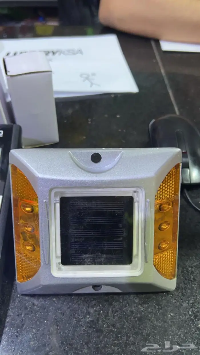 عيون قطط طاقة شمسية و منتجات الامن و السلامة جملة قطاعي 26