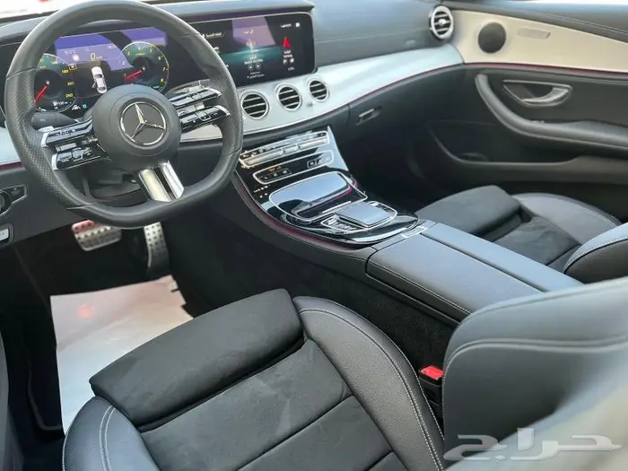 مرسيدس E200 AMG 2021 فقط 4000KM تم البيع 6